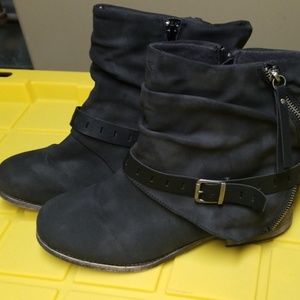 Ankle combat boots